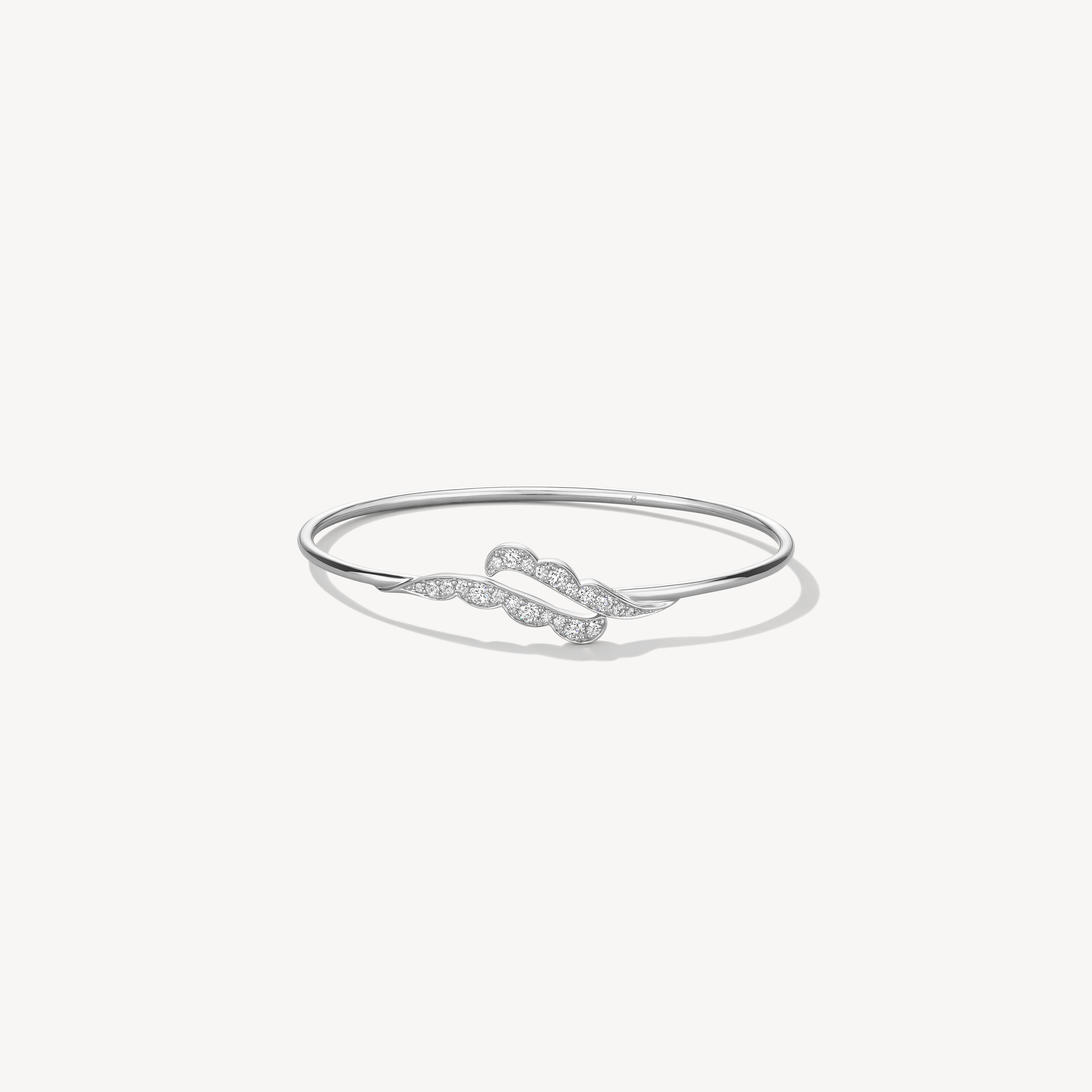 Lorelei Ribbon Flexi Bangle, 18K White Gold, large