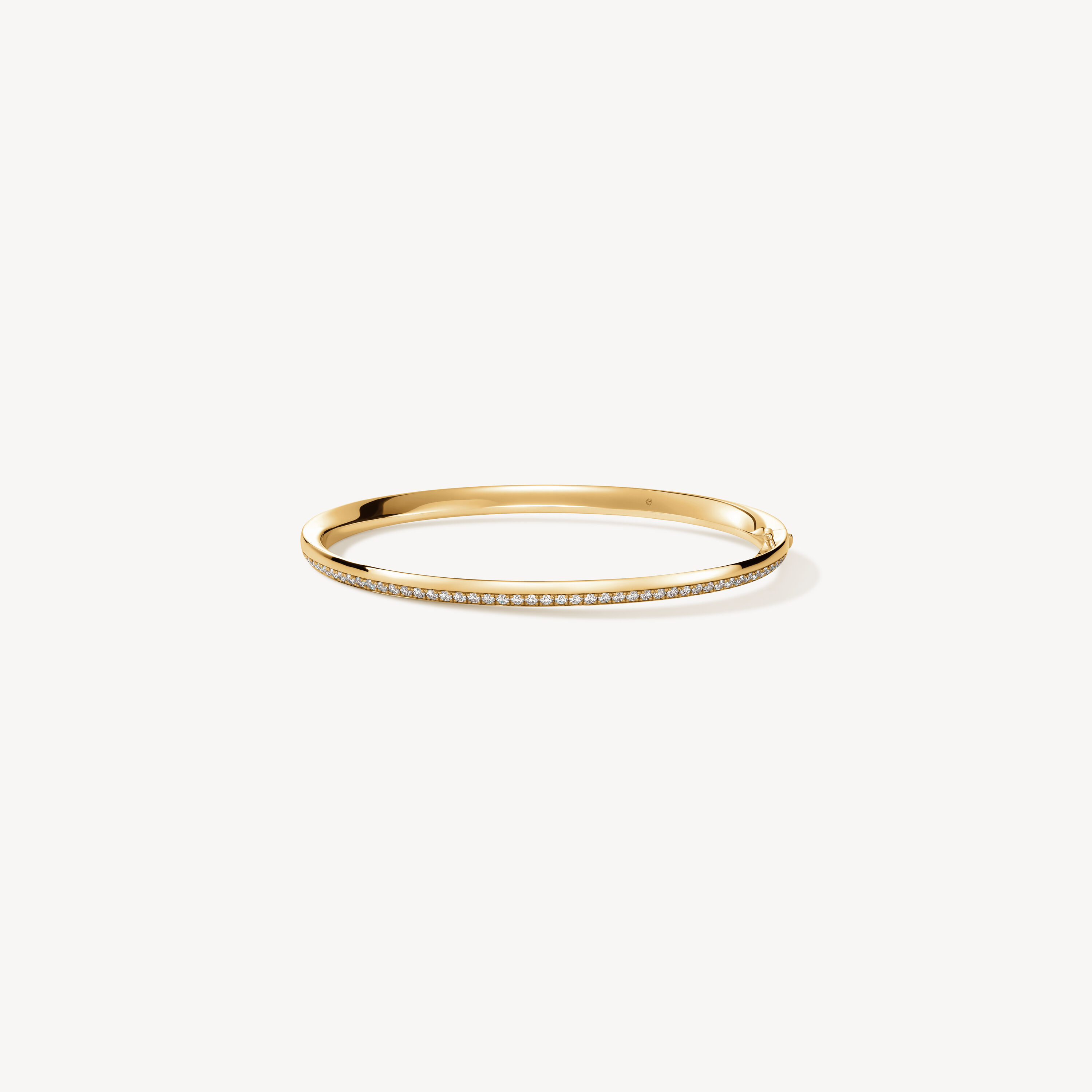 BARRE Pav&eacute; Bangle, 18K Yellow Gold, large