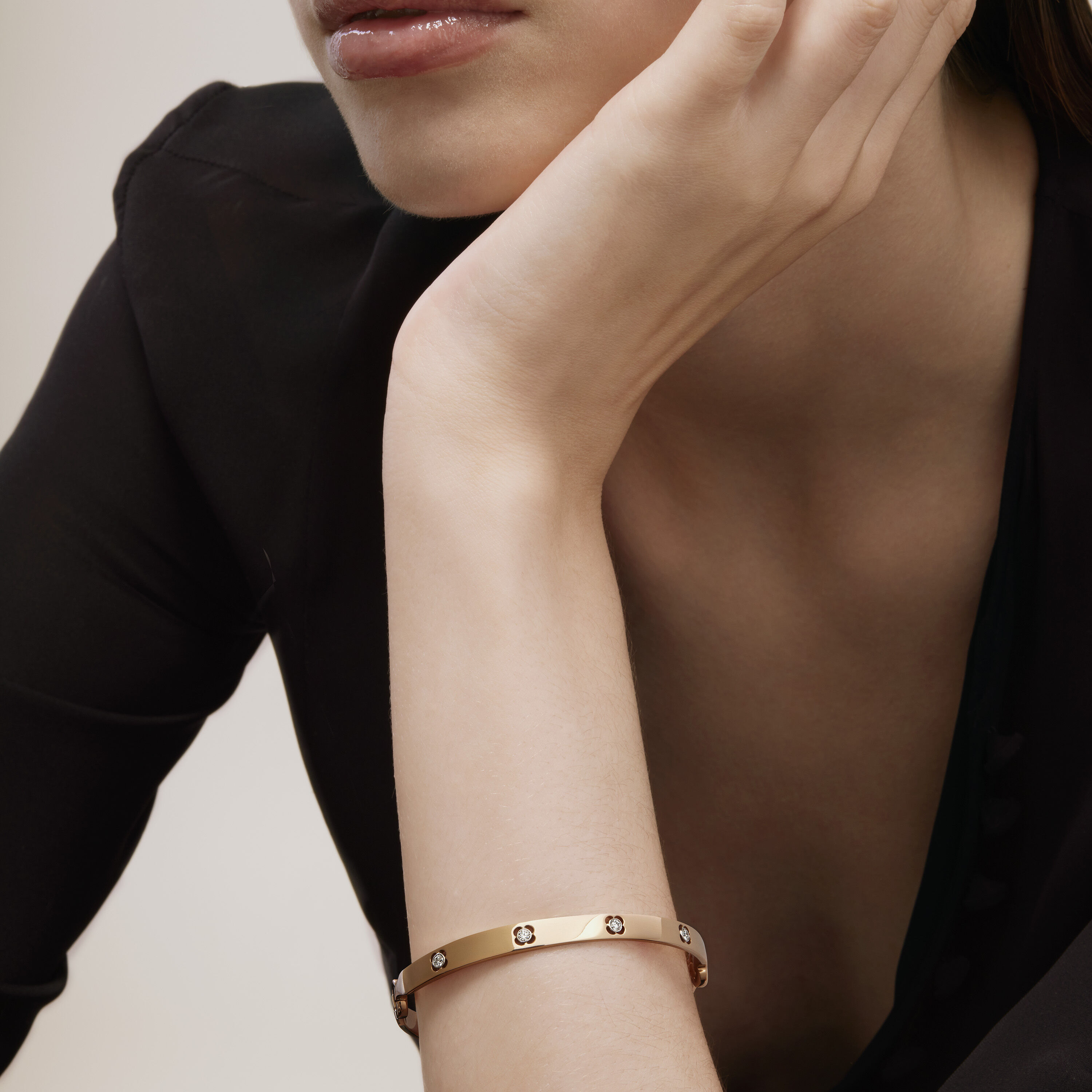 Copley Bangle, 18k Yellow Gold w/Platinum, large