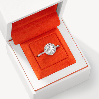 Vela Halo with Diamond Band 鑽石戒指　　, 鉑金, large