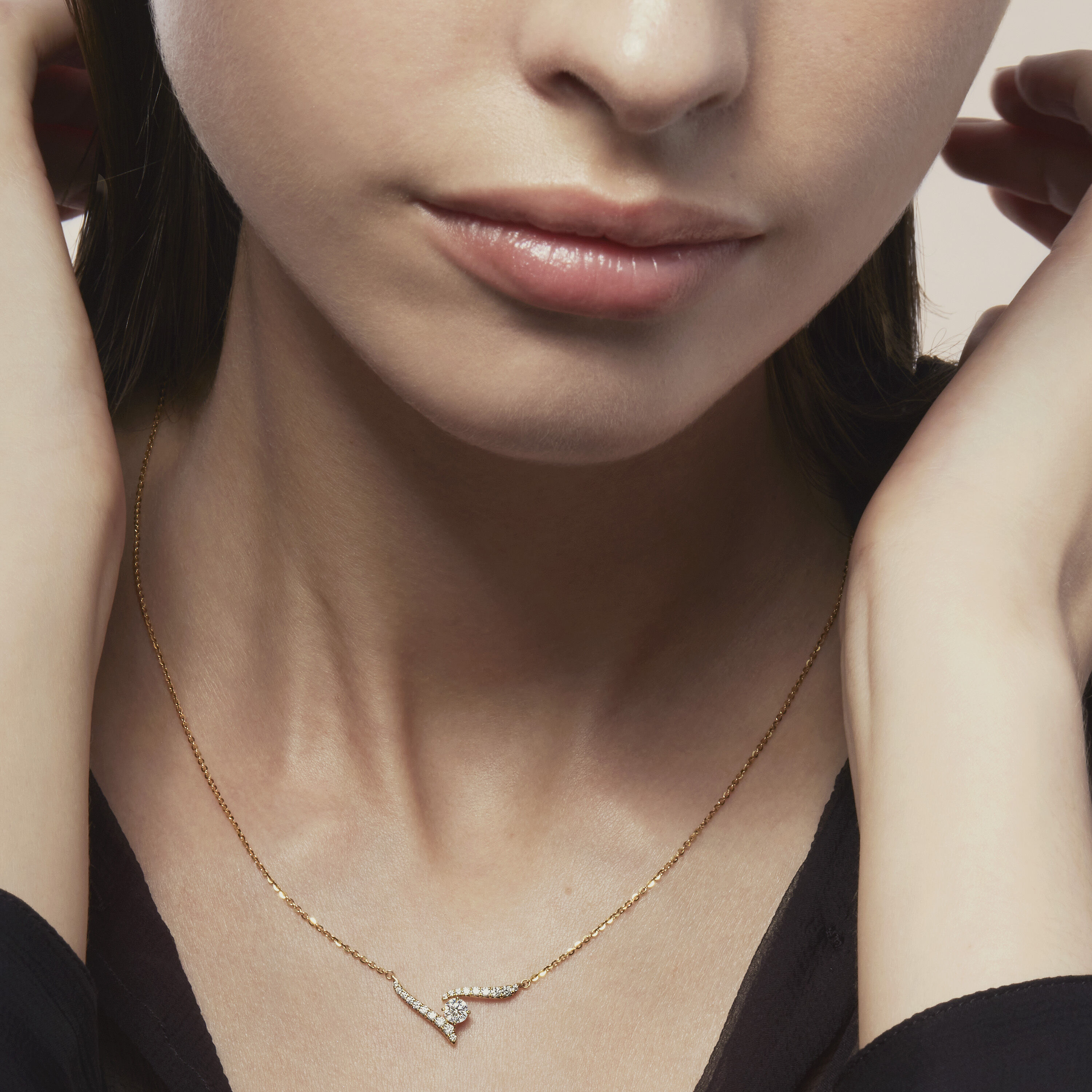 VELA Crossover Pendant Necklace, 18K White Gold, large