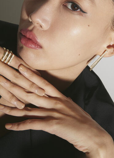 INSIDE/OUT Stiletto Flip 鑽石耳環, 18K 白金 INSIDE/OUT Stiletto Flip 鑽石耳環, 18K 白金, large