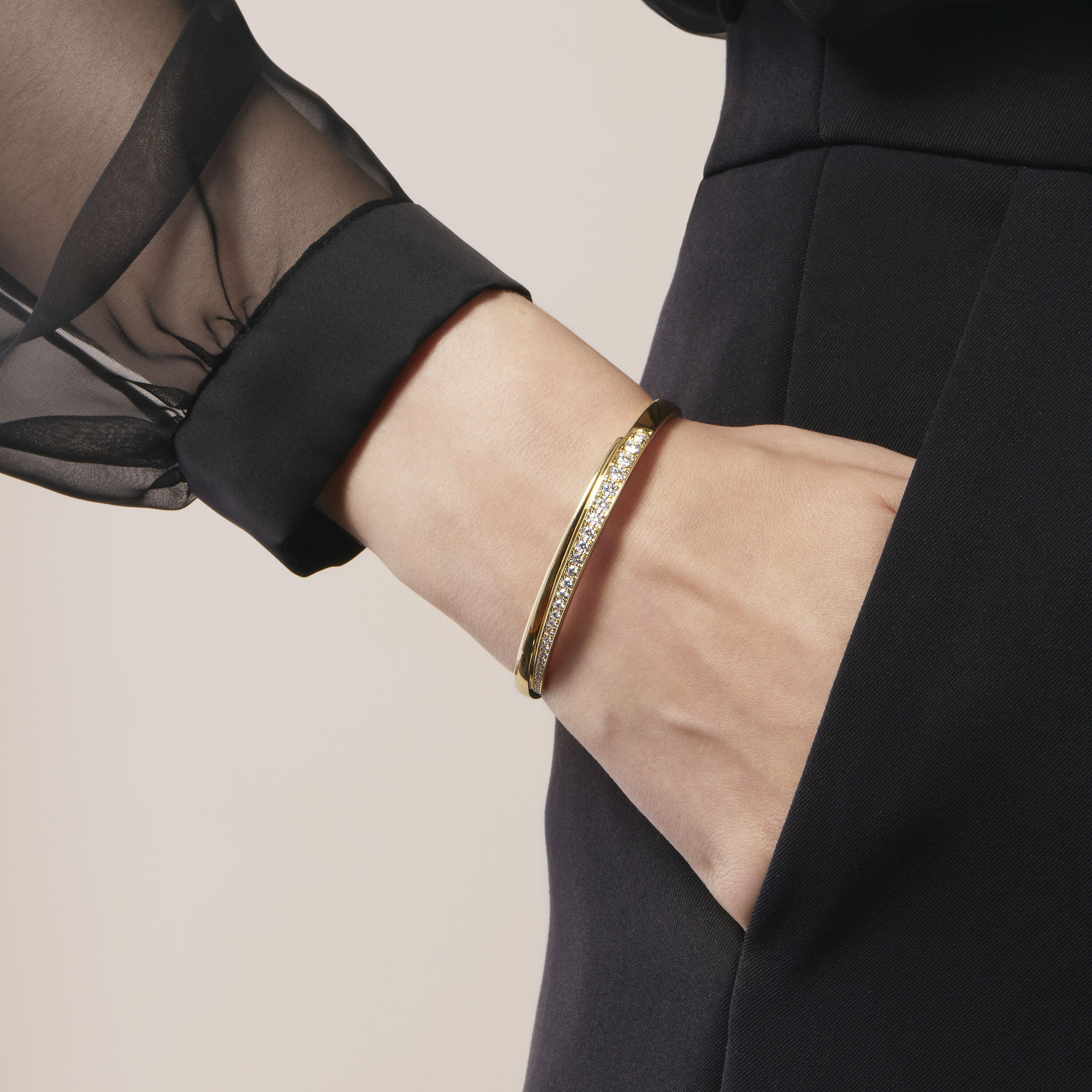 Vela Crossover 鑽石手鐲, 18K 黄金, large