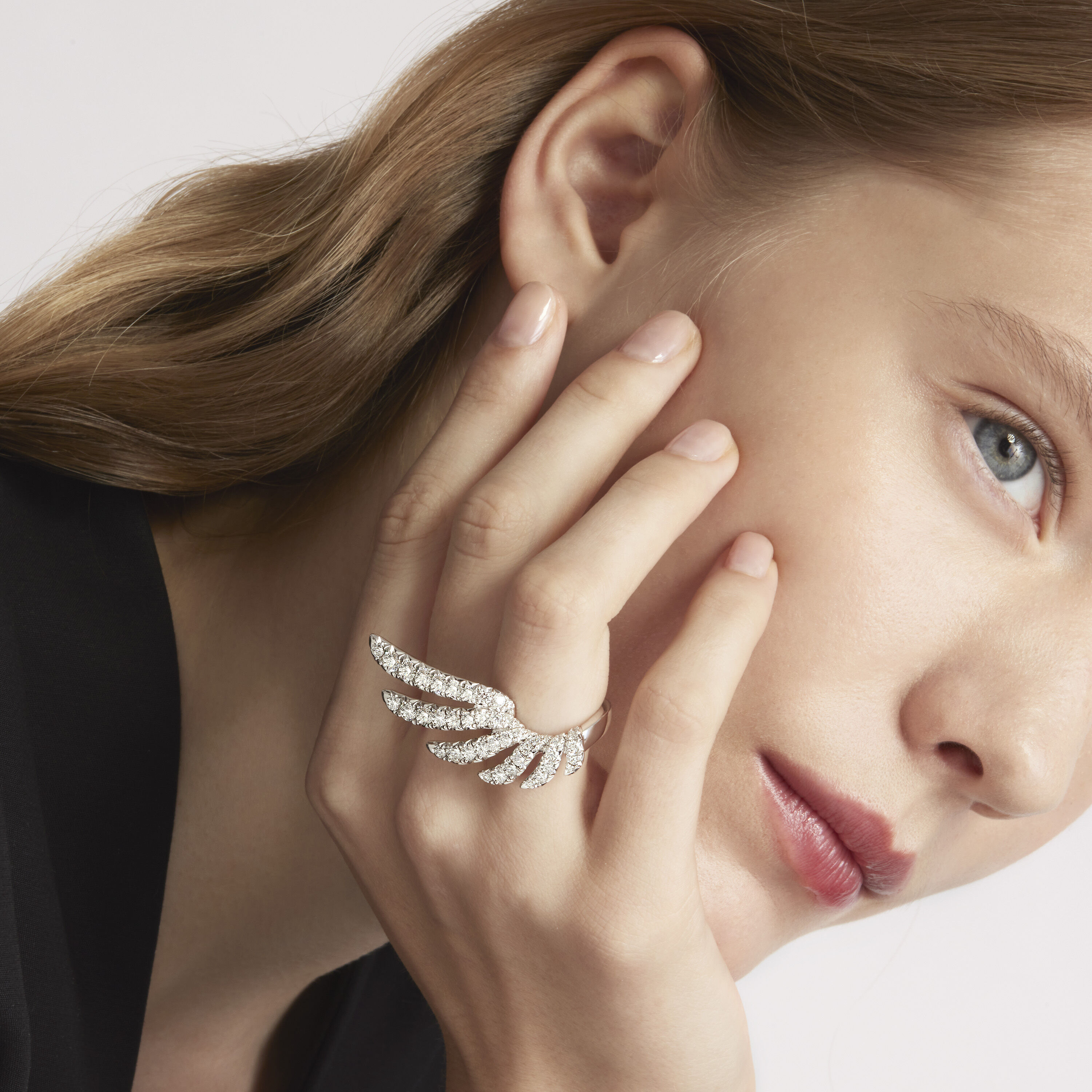 VELA 法式切割密鑲鑽石戒指, 18K 玫瑰金, large