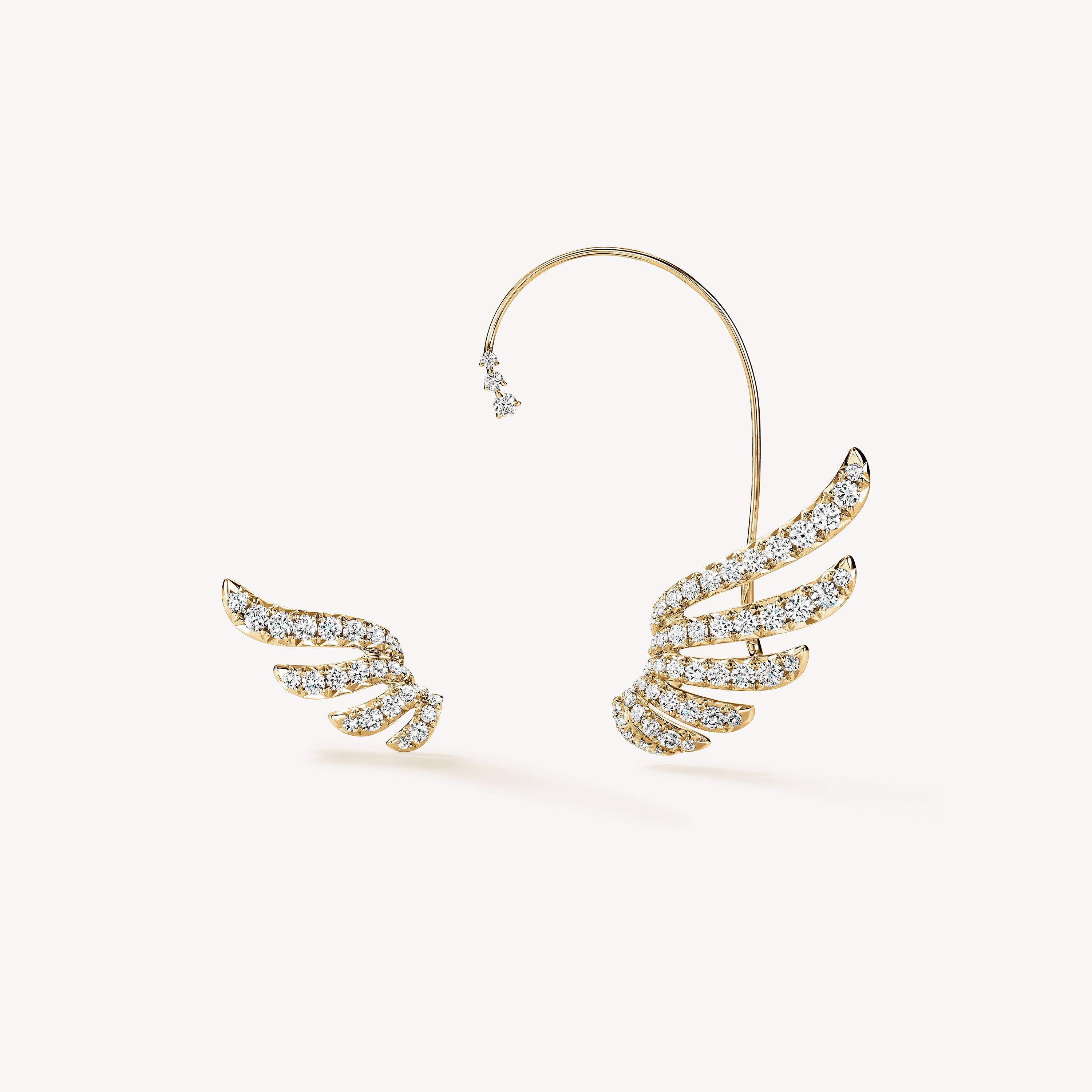 VELA  法式切割密鑲不對稱爬耳式耳環 , 18K 黄金, large