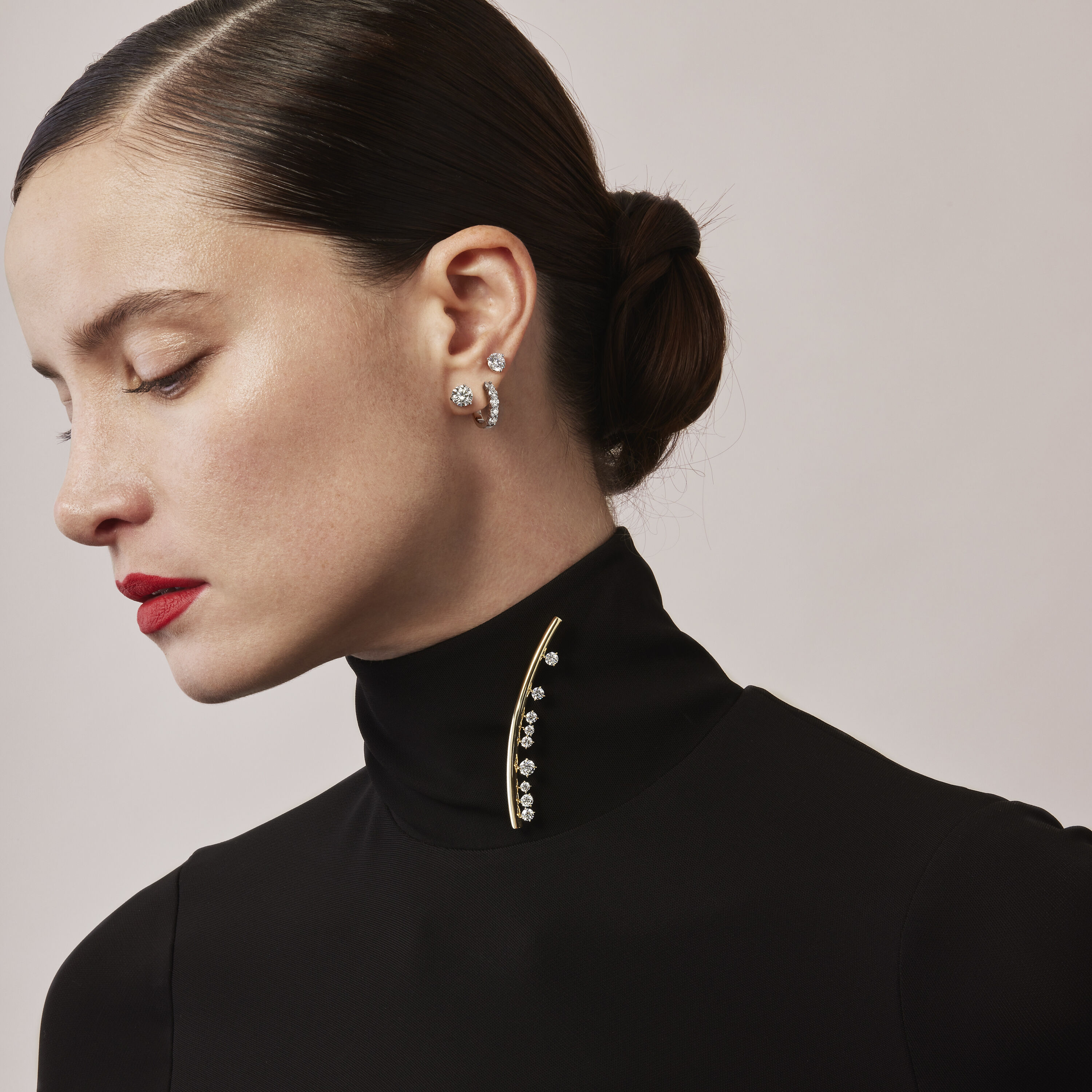 Barre Floating Diamond Brooch, 18K Yellow Gold, large