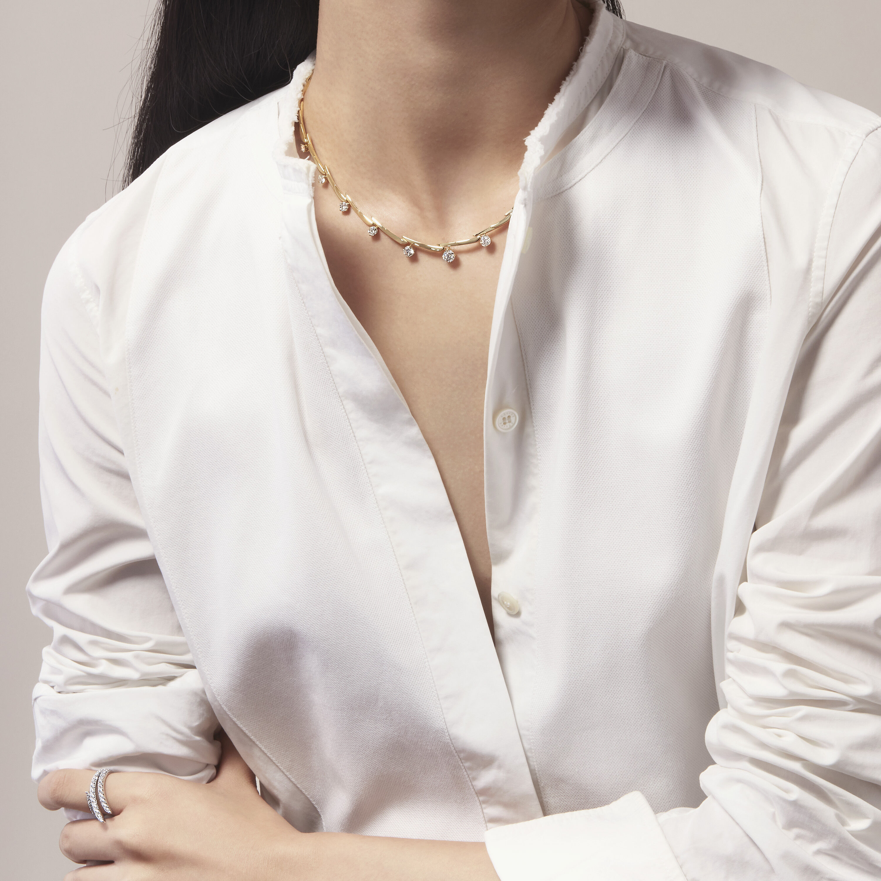 VELA Crossover Necklace , 18K White Gold, large