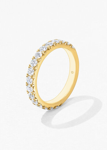 Vela French Cut Pavé 鑽石線戒 , 18K 黄金 Vela French Cut Pavé 鑽石線戒 , 18K 黄金, large