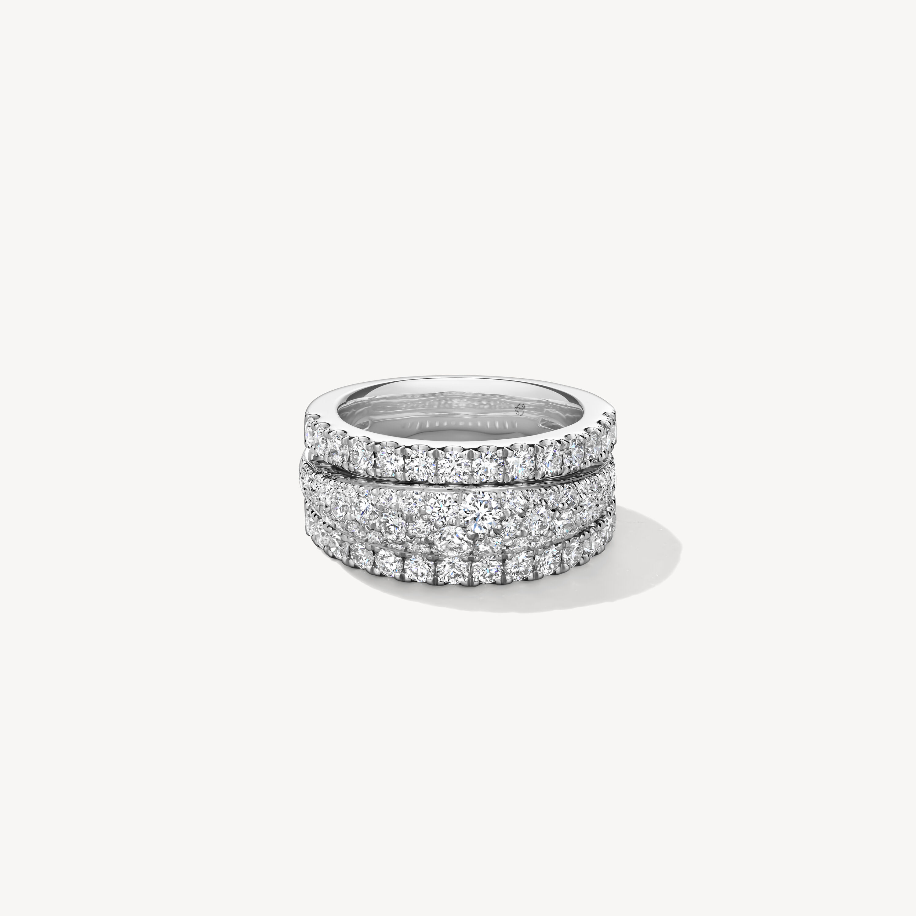 Grace Triple Row Small Domed戒指, 18K 白金, large