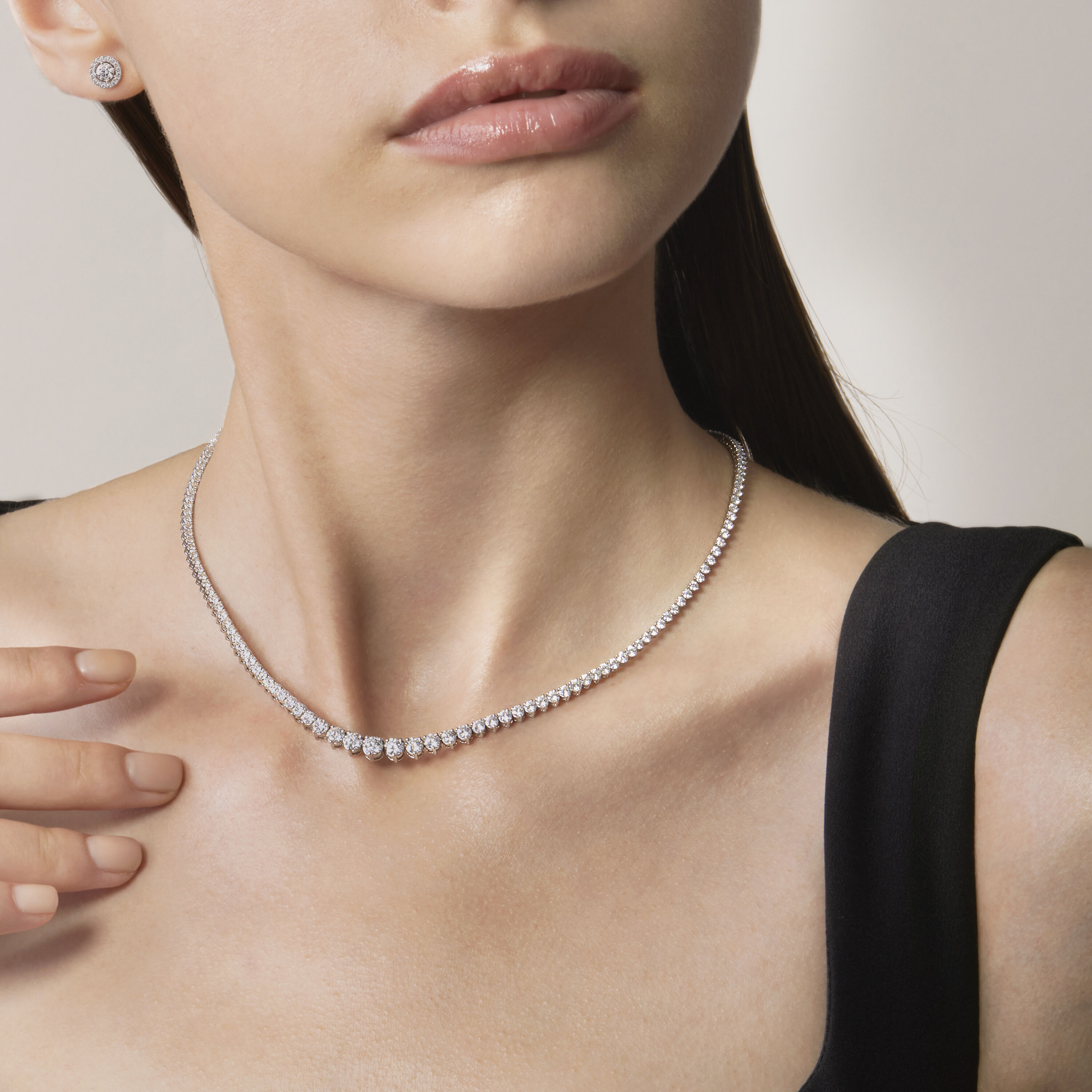 Temptation Three-Prong Necklace, 18K Rose Gold, large
