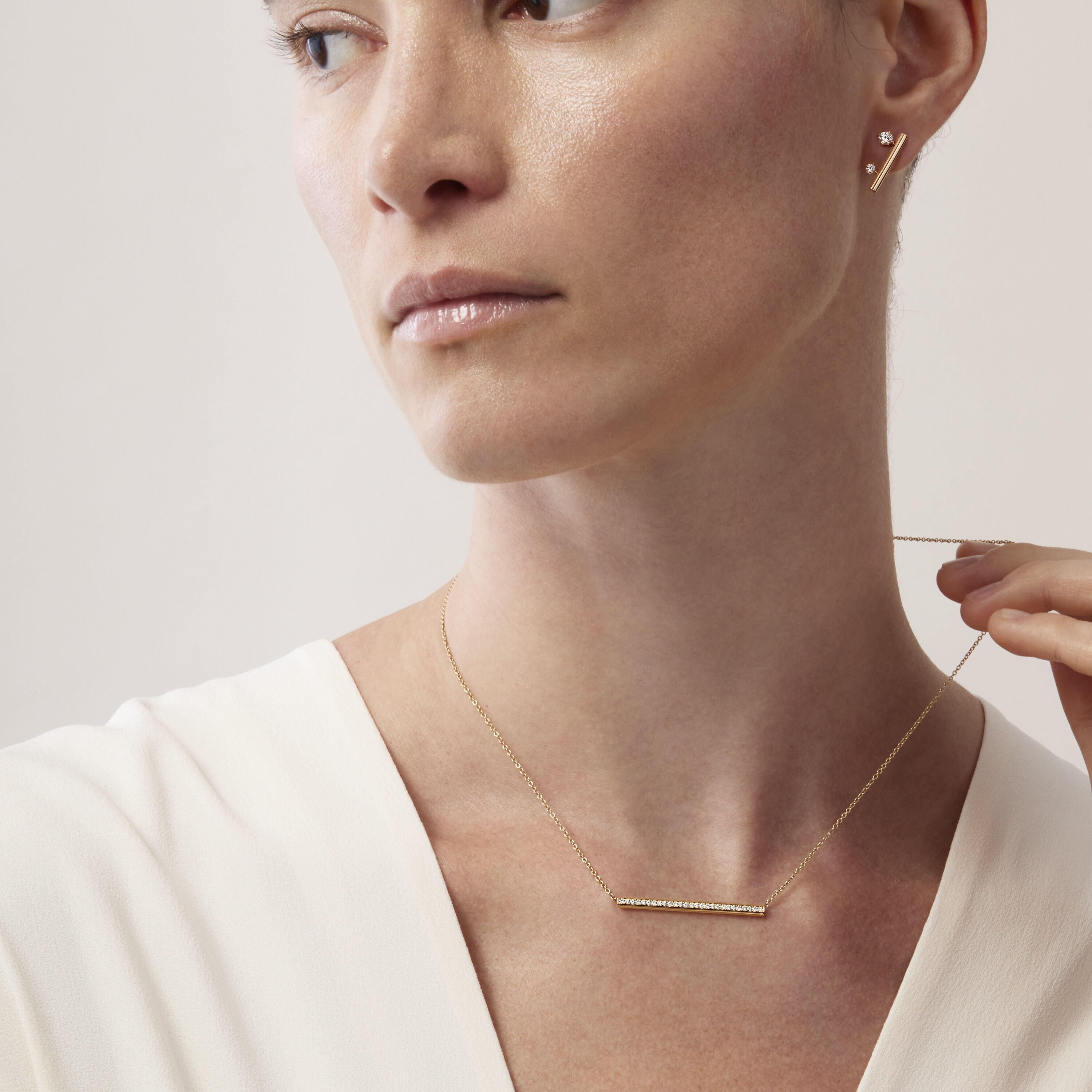 Barre Pav&eacute; Pendant Necklace, 18K Rose Gold, large