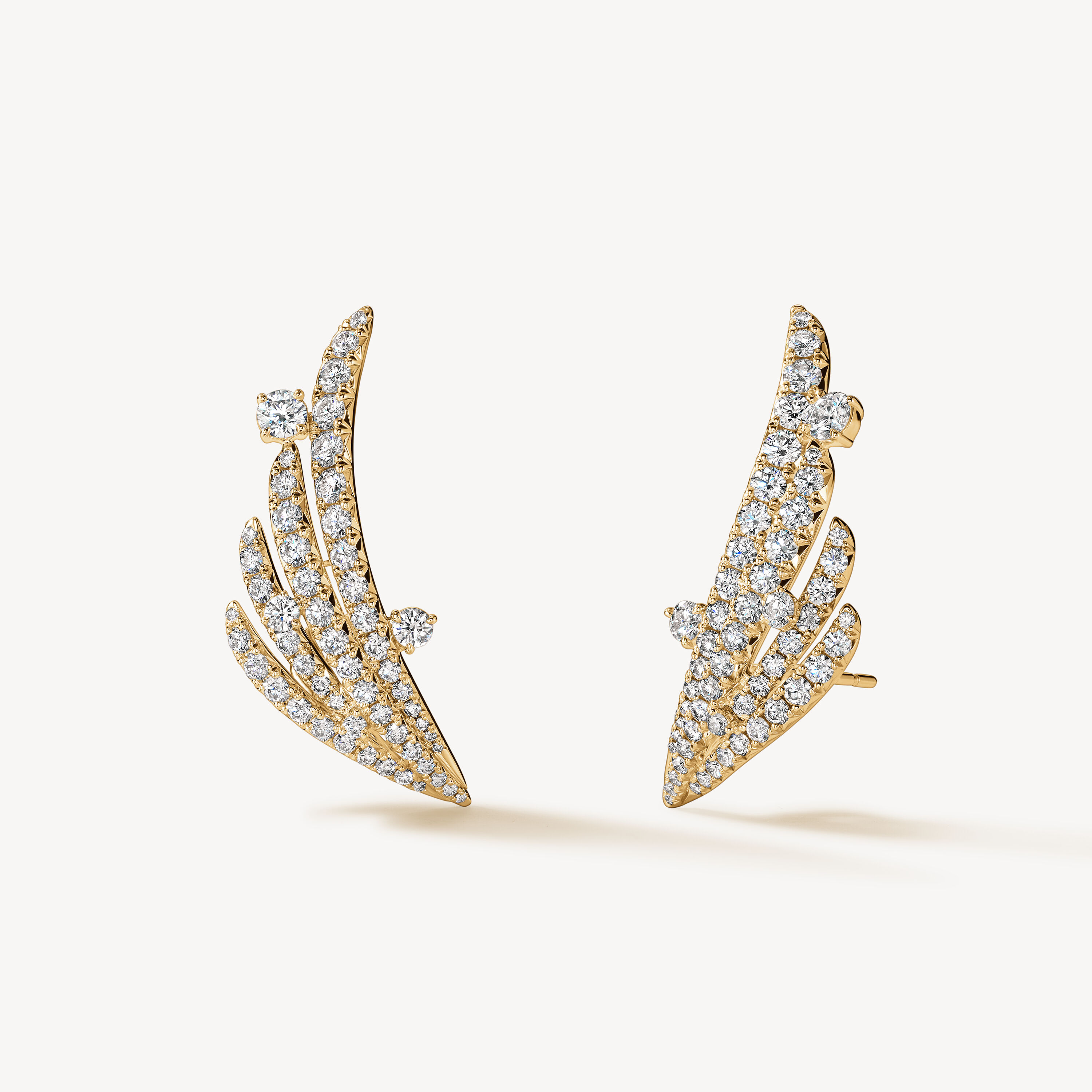VELA 法式切割密鑲懸浮鑽石爬耳式耳環, 18K 黄金, large