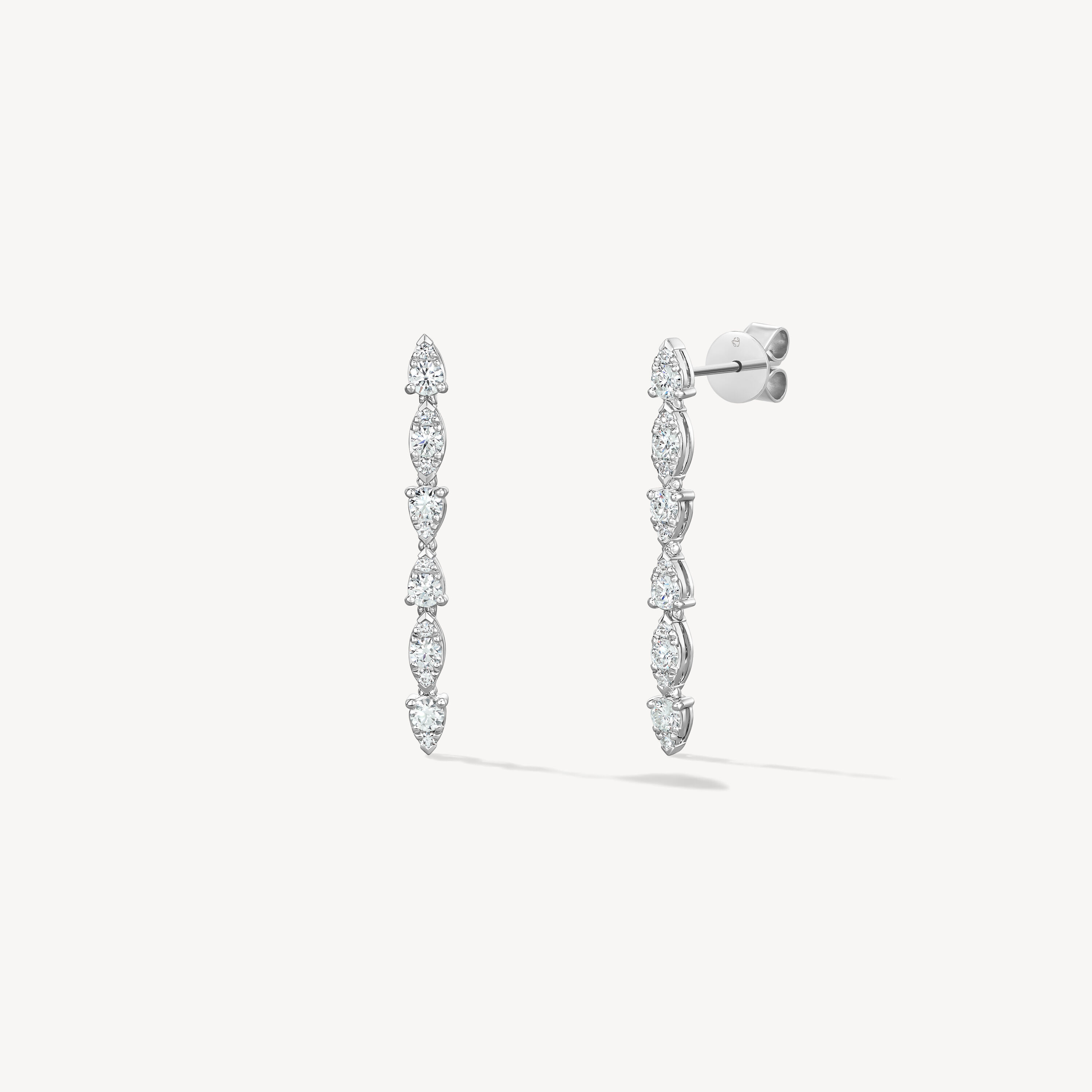 Aerial Dewdrop Stiletto 鑽石耳環, 18K 白金, large