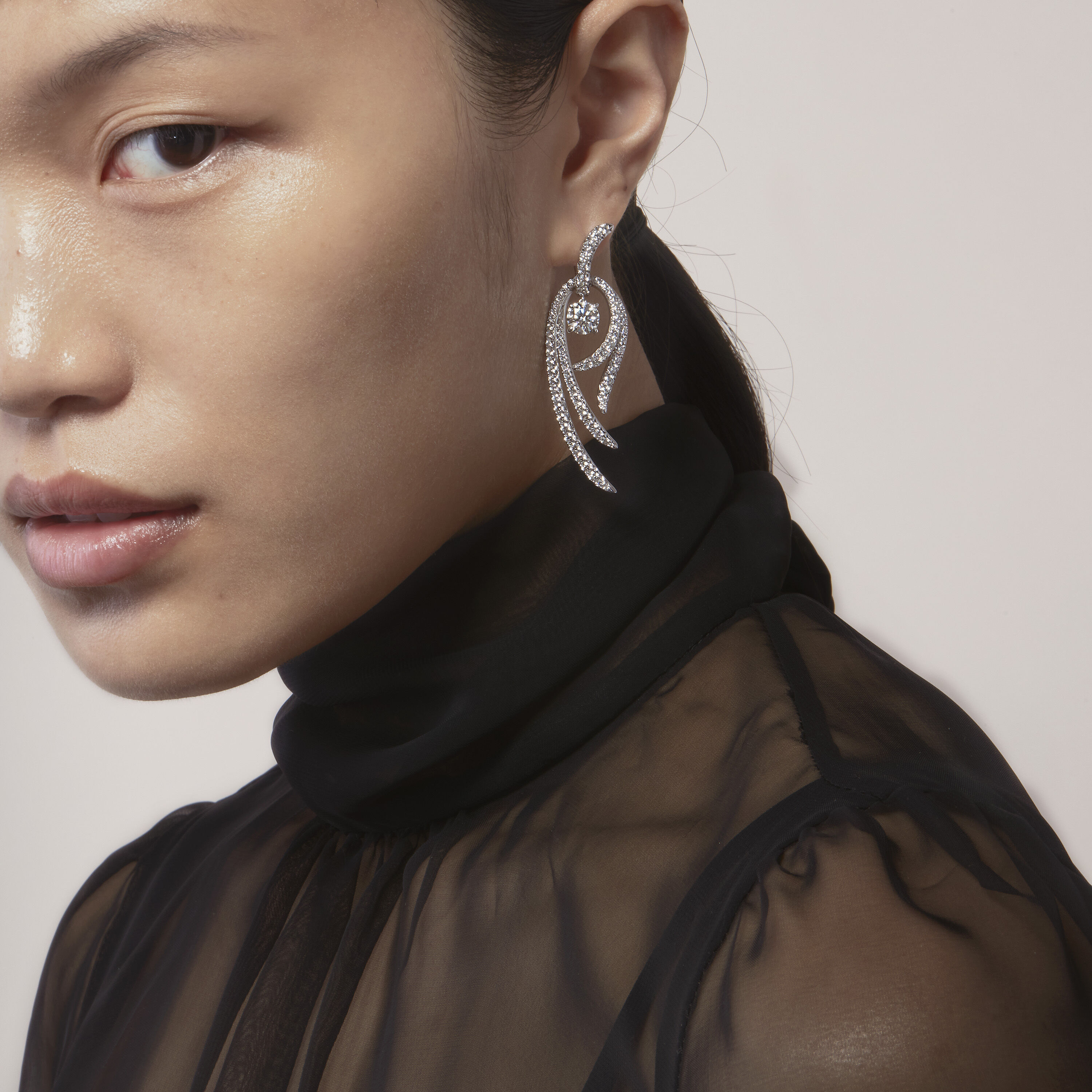 Vela Twisted Drop 鑽石耳環 (大)　, 18K 黄金, large