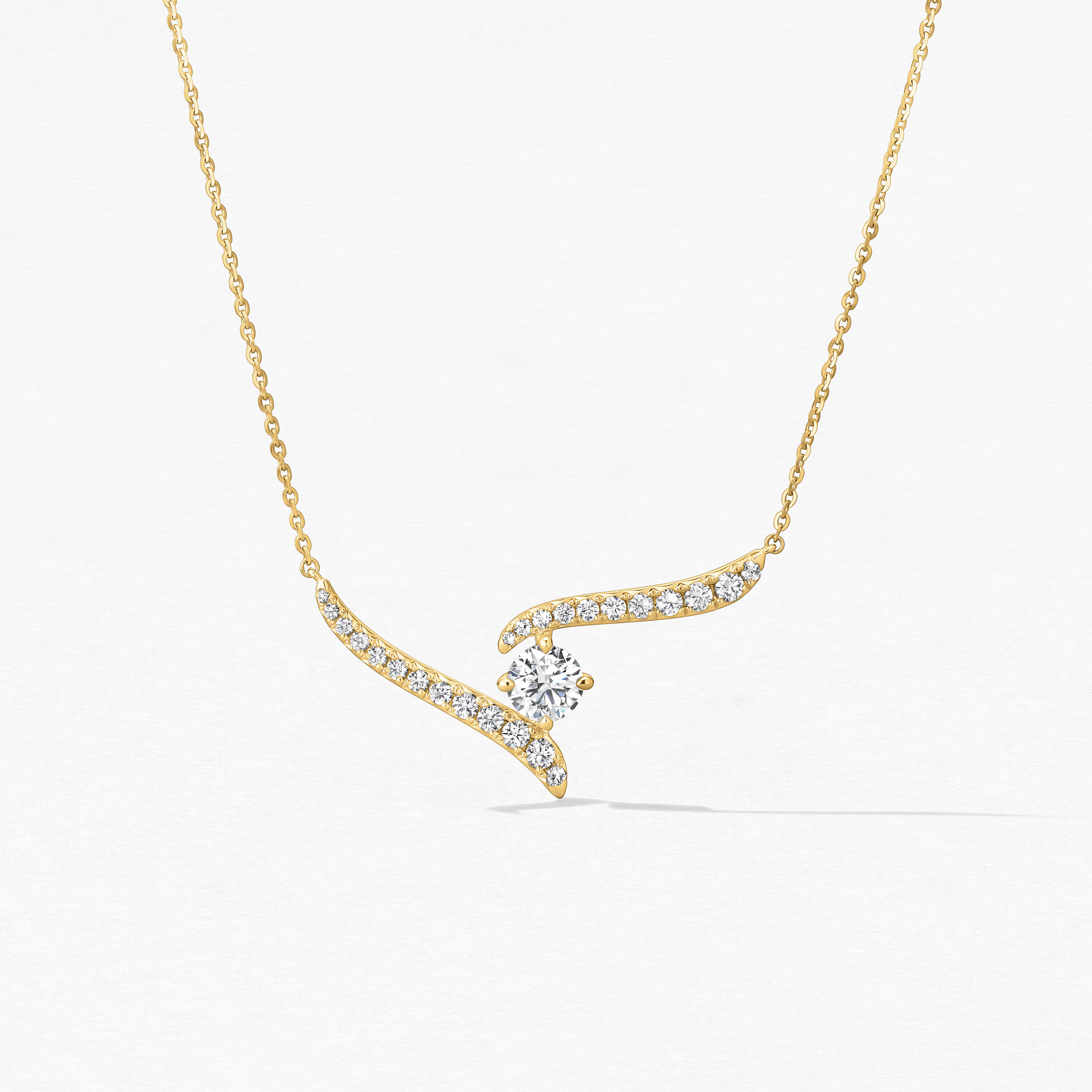 Vela Crossover Pendant, 18K Yellow Gold, large